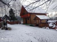 Сімейний котедж КРАЄВИД чан джакузі сауна - Bed and Breakfast Mykulychyn