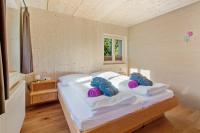 Comfort Dreibettzimmer mit Dusche