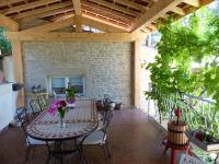 Maison d'Hôtes et Roulotte" Le 6 Bis" - B&B