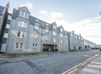 Free Allocated Parking Space at Rear Entrance & Fast WIFI, Ideal for Long Term Contractor, Corporate, etc Stays, Regular Housekeeping Option - Dwellcome Home Ltd 2 King Beds West End Apt, Half Mile to Union Street yet Quiet - See Our Site for Assurance - B&B Aberdeen