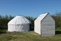 B&B Haverfordwest - Mill Haven Place glamping yurt 3 - Bed and Breakfast Haverfordwest