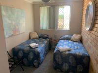 Deluxe Two-Bedroom Apartment Unit 9
