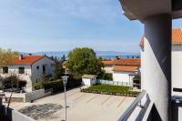 Apartment Adria 3 - Bed and Breakfast Malinska