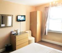 Rm 9 Super King Room - Third floor
