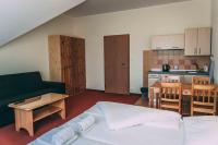 Studio with Sofa Bed