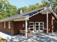 6 person holiday home in Hadsund