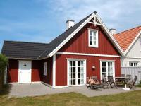 B&B Blåvand - 6 person holiday home in Bl vand - Bed and Breakfast Blåvand