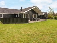 B&B Hemmet - 8 person holiday home in Tarm - Bed and Breakfast Hemmet