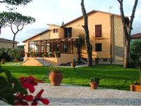 B&B Marina di Carrara - B&B Villa Acero - Bed and Breakfast Marina di Carrara