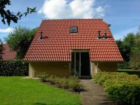 B&B Westerbork - Modern Holiday Home in Trecase with Fireplace - Bed and Breakfast Westerbork