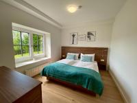 Apartment with Garden View