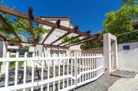 Villa Živana - Bed and Breakfast