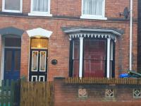 Sherwood Terrace 3 Bedroom 1 Double Bed 4 Single Beds Entire Property Contractors Welcome - B&B