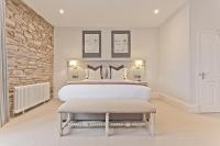 B&B Cockermouth - Tithe Barn - Self Check In Hotel - Bed and Breakfast Cockermouth