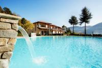 Tremezzo Residence 3-1 of 11 apartments in an exclusive residence by Italian Apartments - Chambres d'hôtes Tremezzo