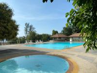Sunshine Gypsy at Beach Villa Vibhavadi Pattaya - B&B Ban Na Chom Thian