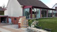 3 chambres privées dans un jardin d'hiver, garage voiture, vélos, motos - Ferienwohnung