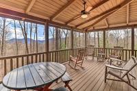 B&B Sapphire - Private Sapphire Valley Resort Cabin with MTN Views! - Bed and Breakfast Sapphire