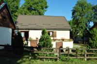 Cosy Chalet in Gospić with Jacuzzi and Mountain View - B&B Gospić