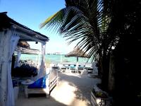 Peter Pan Beach Lodge - B&B Jambiani