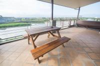 Vierbettzimmer mit Balkon