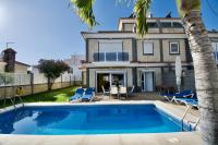 Villa con piscina privada