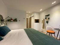Chambre Lit King-Size avec Baignoire Spa