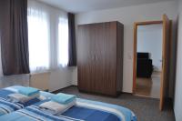 Two-Bedroom Apartment - Midge