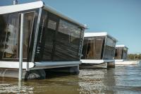 Grand HT Houseboats - domki na wodzie - sauna, jacuzzi, kominek - B&B