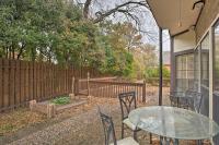 Unwind Fireside & Play Pool! Idyllic McKinney Home - B&B McKinney