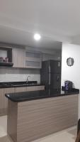 Apartamento nuevo - Amoblado en Puerto azul - Club House Piscina, Futbol, Jacuzzi, Voley playa - Chambres d'hôtes Ricaurte