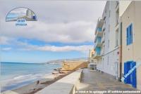 Be Mediterraneo, in centro sul mare - in the center Beach Front - 80 mq - B&B