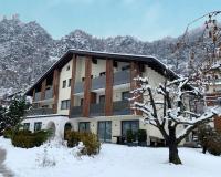 Residence Laitacherhof - Modern Apartments with Sauna - B&B Chiusa