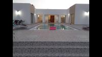 VILLA en U PISCINE SANS AUCUN VIS A VIS - B&B