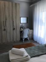 Large Double or Twin Room