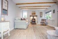 B&B Cauldon - Snowdrop Cottage nr Alton Towers & Peak District, Sleeps 4+2 - Bed and Breakfast Cauldon