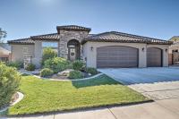 Adventure Bound Home with Pickleball, Hot Tub and More - B&B Hurricane