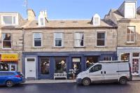 The Tweed in the centre of Melrose - B&B