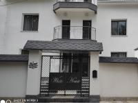 White House - B&B Bălţi
