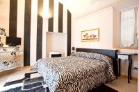 Comfortable studio in Piazza, 30 m², fireplace & balcony - Bed and Breakfast Mondovì