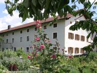Lehnecker Ferienwohnungen - B&B Neuötting
