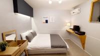 Studio (2 Adults)