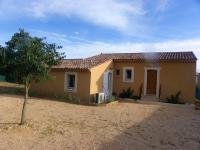 Villa confortable avec piscine privée à Saint-Saturnin-lès-Apt - B&B