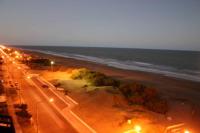 Excelente departamento vista al mar + 2 cocheras - B&B