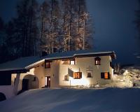 B&B Davos - Chalet Chesa Surlej, Davos - Bed and Breakfast Davos