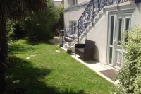 Bel appartement en rez-de-jardin - Chambres d’hôtes