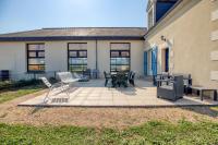 Maison confortable avec piscine à Villentrois-Faverolles 250m² - Chambres d’hôtes