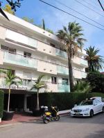 Appartement moderne à Antibes - 50 m² - Vue sur jardin - B&B