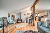 Lovely Barn Loft with Mountain Views on Horse Estate - Chambres d’hôtes Fort Collins
