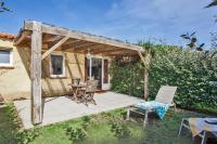 Amarylis à Calvi location 2 pers avec clim jardin piscine et barbecue - Chambres d’hôtes
